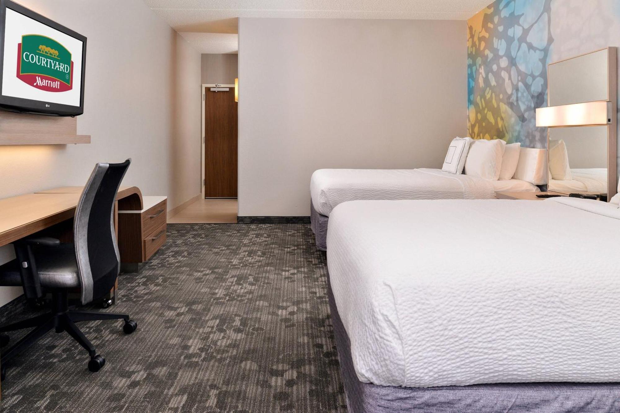 Courtyard By Marriott Dallas Northwest Exterior photo
